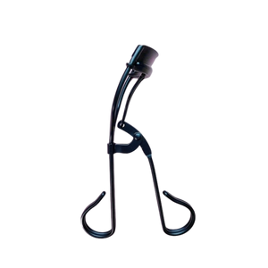 
                  
                    Scarlet Sweetheart Eyelash Curler
                  
                